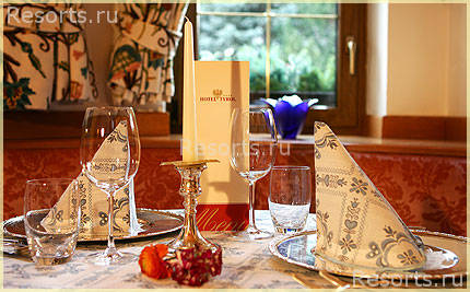 Hotel Tyrol 25